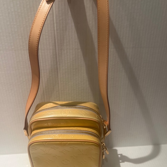 Louis Vuitton Shoulder bag/Crossbody Wooster pale Yellow Vernis - Picture 2 of 11
